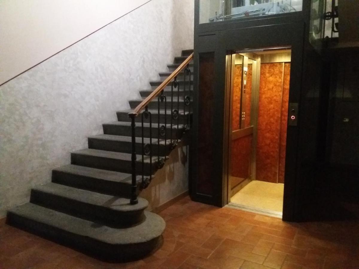 Angolo Fiorito In San Lorenzo Floransa Dış mekan fotoğraf